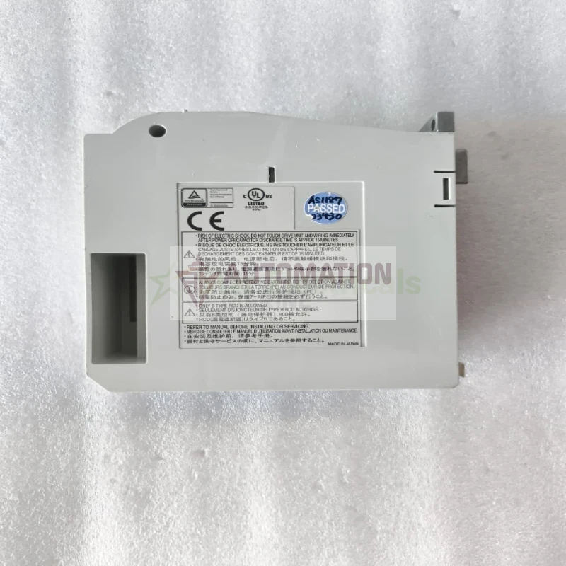 Mitsubishi MR-J2M-70DU-S009 MELSERVO AC Servo Drive thumbnail 4