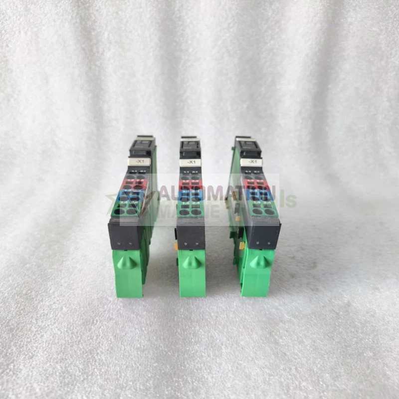 Phoenix Contact 2727747 IB IL 24 SEG/F Inline Segmentation Module thumbnail 2