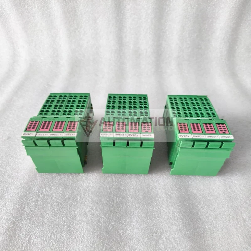Phoenix Contact 2860934 IB IL 24 DO 32/HD Inline High-Density Digital Output Terminal Module thumbnail 3