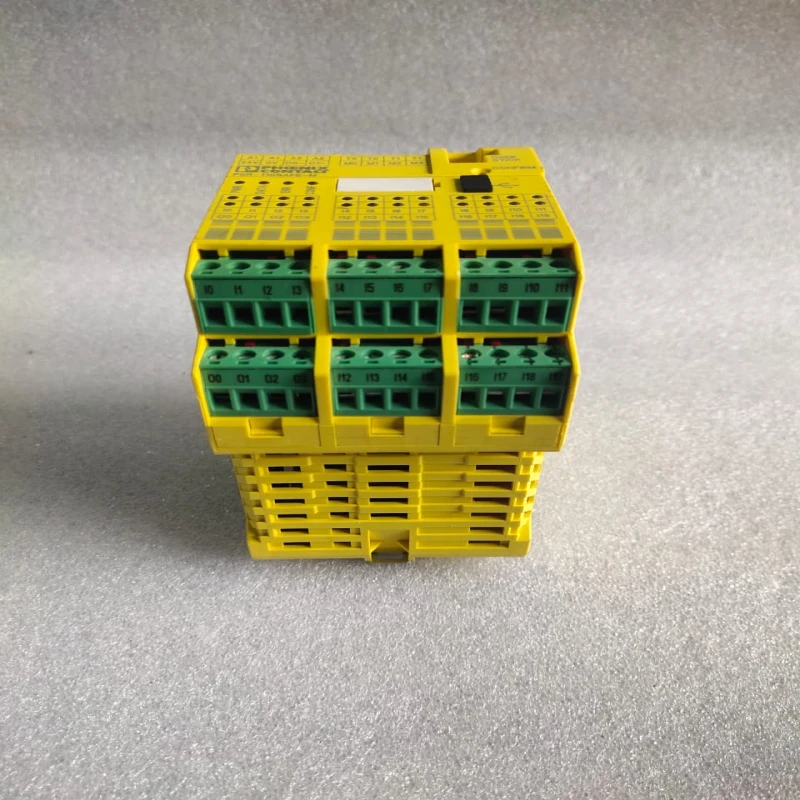 Phoenix Contact PSR-SCP-24DC/TS/M Safety Relay Module 2986012 thumbnail 2