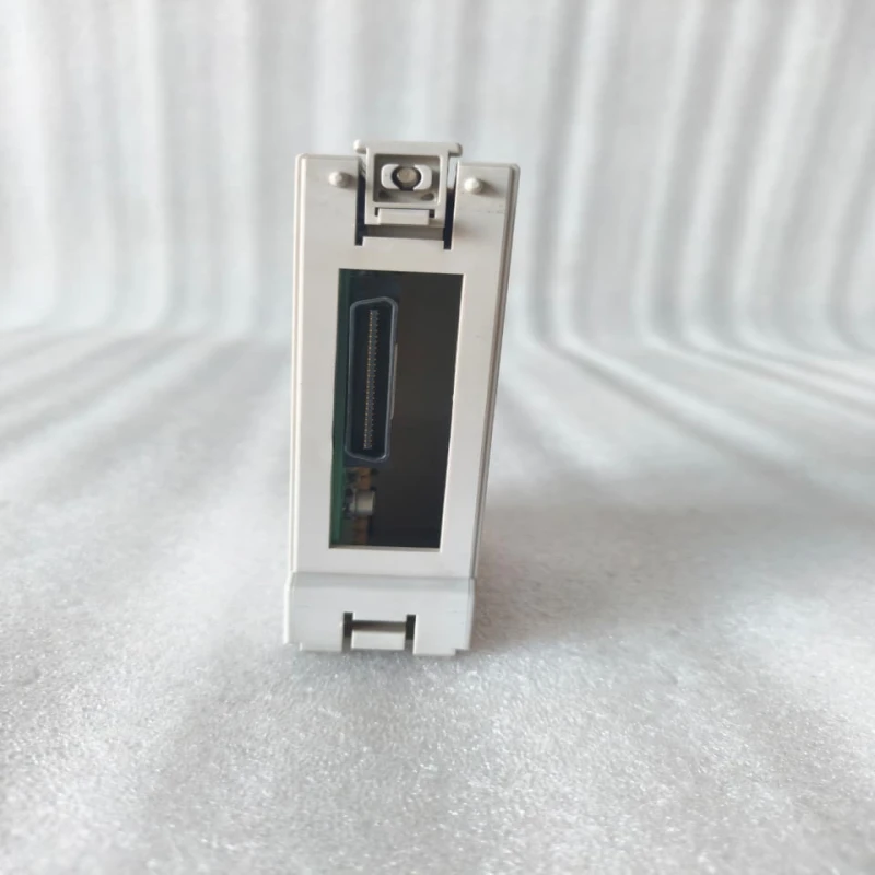 RS OEMax NX_A04C Analog Output Module thumbnail 4