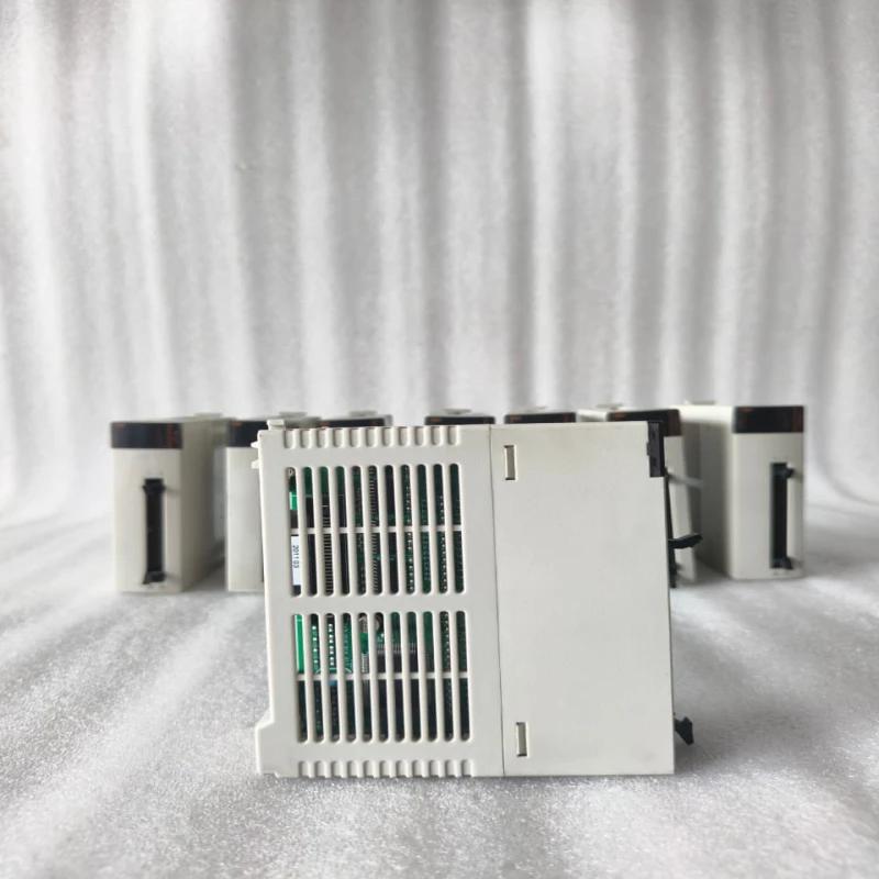 RS OEMax NX_Y32T Transistor Output Module thumbnail 5