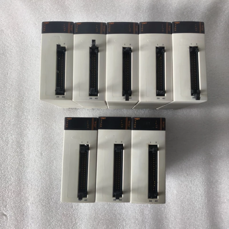 RS OEMax NX_Y32T Transistor Output Module thumbnail 10
