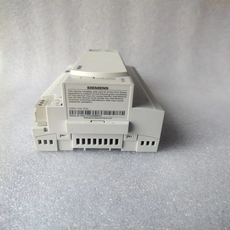 Siemens PXC100.D BACnet/IP HVAC Controller thumbnail 2