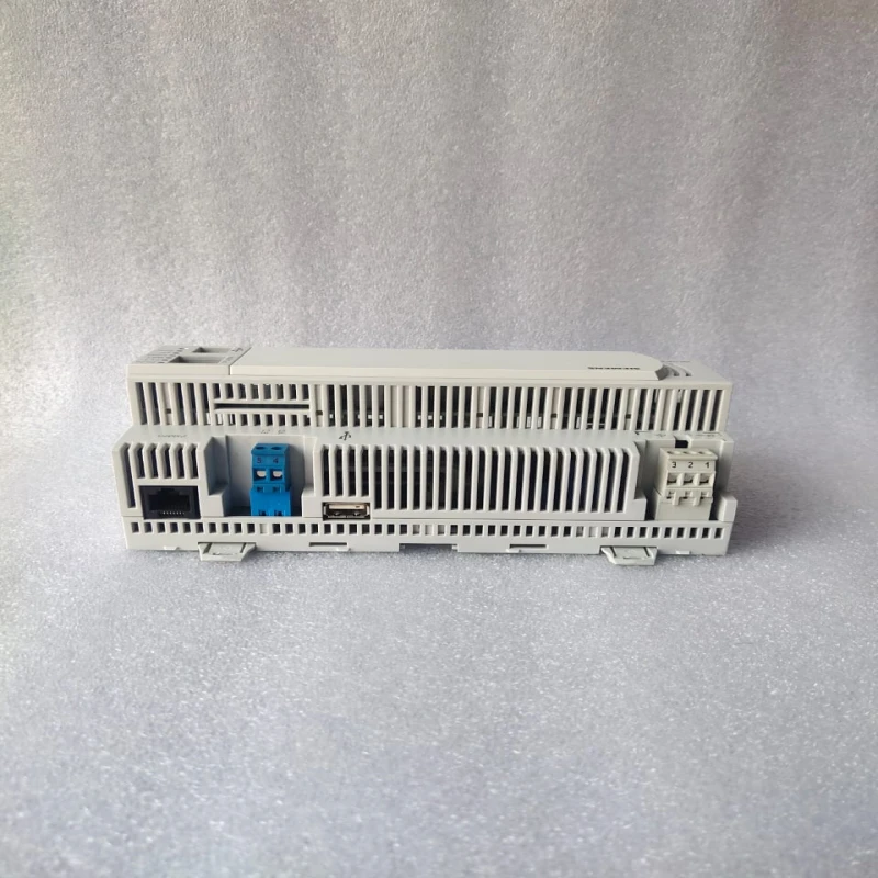 Siemens PXC100.D BACnet/IP HVAC Controller thumbnail 4